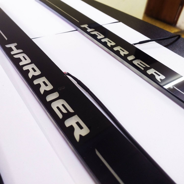 Tata Harrier 2019 Onwards Door Opening LED Footstep - 4 Pieces