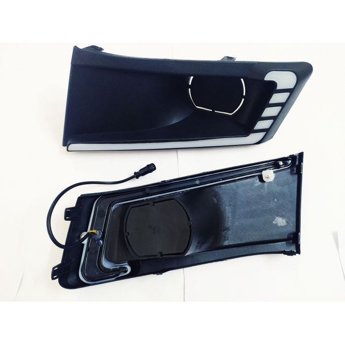 Maruti Vitara Brezza Front LED DRL Daytime Running Light with Matrix Running Indicator (Set of 2Pcs.) Maruti Vitara Brezza Front LED DRL Daytime Running Light with Matrix Running Indicator (Set of 2Pcs.)