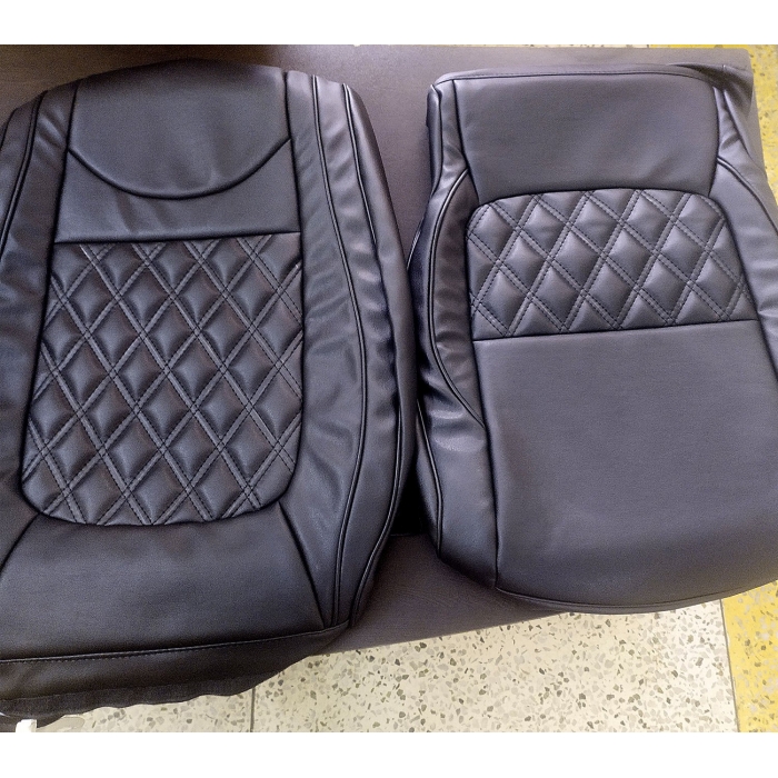 Skoda Karoq PU Leatherate Luxury Car Seat Cover With Pillow and Neck Rest All Black With Bucket Fitting Seat Cover Skoda Karoq PU Leatherate Luxury Car Seat Cover With Pillow and Neck Rest All Black With Bucket Fitting Seat Cover