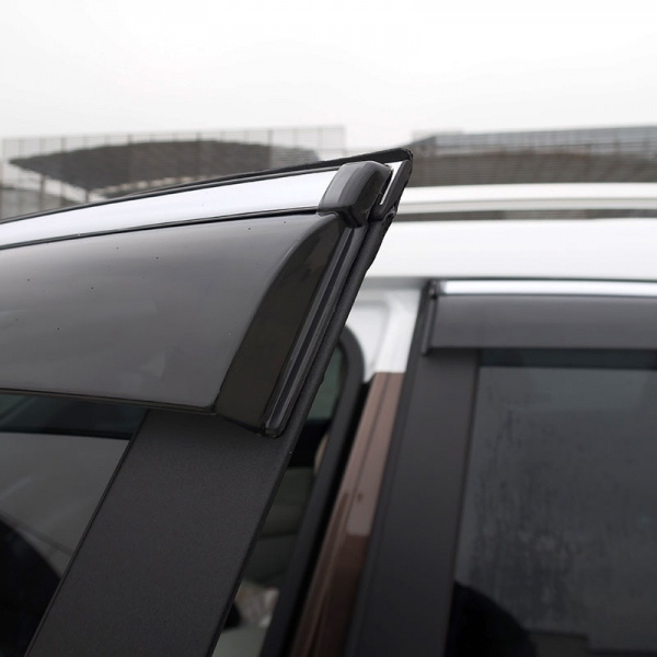 Mahindra Bolero Car Window Door Visor with Chrome Line (Set Of 6 Pcs.)