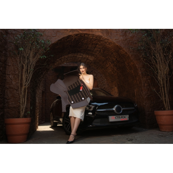 Luxury Florino Floor Mats for BMW 3 Series 2011-2019 - Brown Color Luxury Florino Floor Mats for BMW 3 Series 2011-2019 - Brown Color