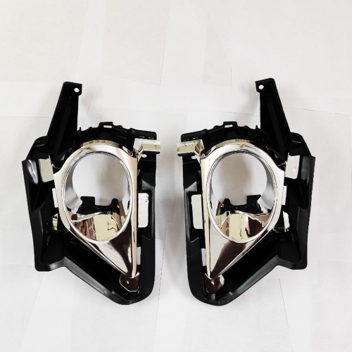 Fog Light With Wiring & Bulb For Toyota Innova Crysta (OEM Type) Fog Light With Wiring & Bulb For Toyota Innova Crysta (OEM Type)