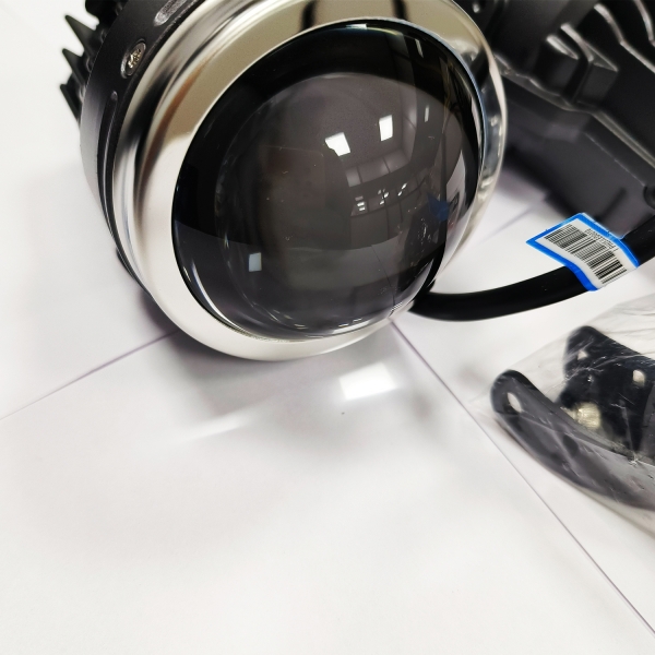 IPH Car 35W M617-H LED Fog Lamp Projector Lights Tri Color