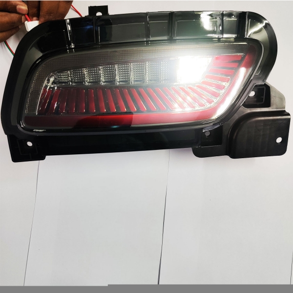 Maruti Suzuki Grand Vitara Rear Bumper LED Reflector Lights