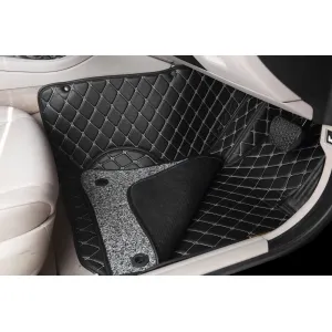 Mahindra Xuv 300 2019 Onward Premium Diamond Pattern 7D Car Floor Mats (Set of 3, Black)