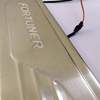 O.E Type LED Door Scuff Plate for Toyota Fortuner 2016 Onwards