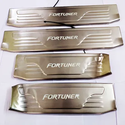 O.E Type LED Door Scuff Plate for Toyota Fortuner 2016 Onwards