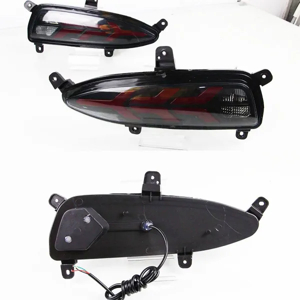 Hyundai i20 Elite Facelift 2018-2020 Bumper LED Reflector Lights in Arrow Style (Set of 2Pcs.)