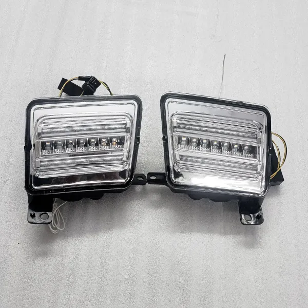 Mahindra Thar 2020 Onward Front Fender LED Strip DRL Light With Matrix Turn Signal (Set of 2Pcs.) Mahindra Thar 2020 Onward Front Fender LED Strip DRL Light With Matrix Turn Signal (Set of 2Pcs.)