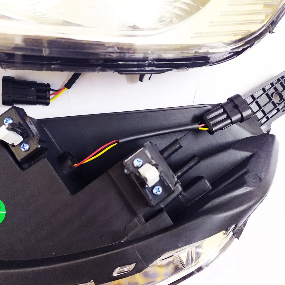 Hyundai Venue 2019 - 2022 Headlight LED DRL Daytime Running Light with Moving Matrix Turn Signal - Set of 2Pcs