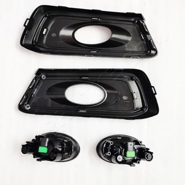 Honda Mobilio 2014-2017 Fog Light With Wiring Kit & Bulb  (Set Of 2Pcs.)