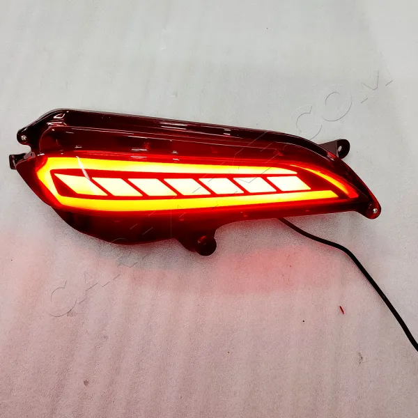 Toyota Yaris Back Bumper LED Reflector Lights (Set of 2Pcs.) Toyota Yaris Back Bumper LED Reflector Lights (Set of 2Pcs.)