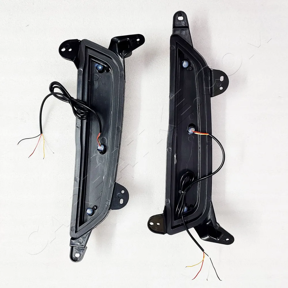 Hyundai Creta 2015-2018 LED Bumper Reflector Lights in Lamborghini Style (Set of 2Pcs.)