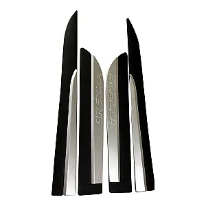 Maruti Vitara Brezza Door Side Cladding Set (Black & Silver)