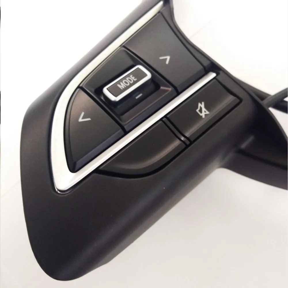 Maruti New Swift 2018 Steering Wheel Music Control Button