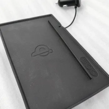 Auto Clover Wireless Charging Pad for Kia Sonet 2020 Onwards