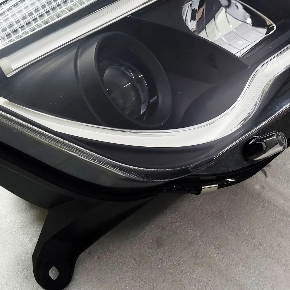 Renault Duster Modified Headlight with Drl Light and Projector Lamp Set of 2 