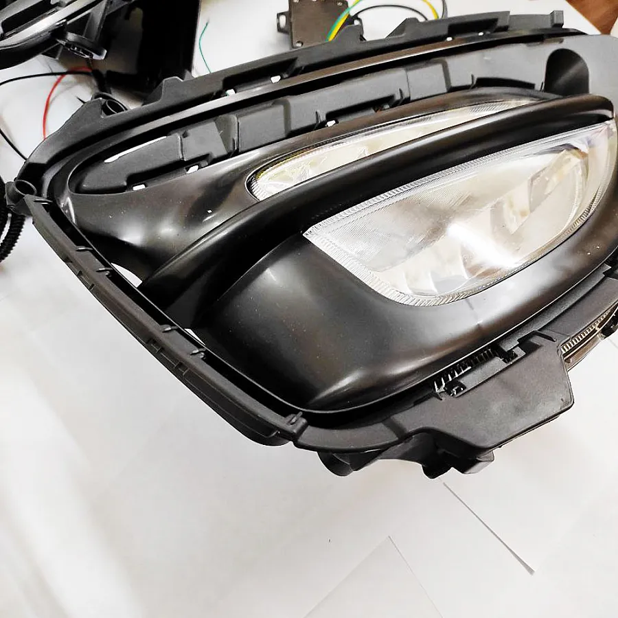 Hyundai i20 Elite 2018-2020 OEM LED DRL Daytime Running Light With Matrix Turn Signal and Fog Lamp (Set of 2Pcs.)