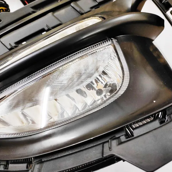 Hyundai i20 Elite 2018-2020 OEM LED DRL Daytime Running Light With Matrix Turn Signal and Fog Lamp (Set of 2Pcs.)