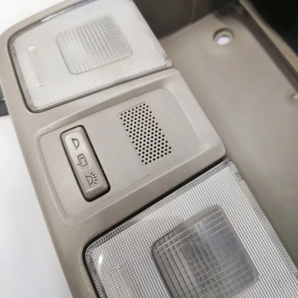 Hyundai Creta 2018-20 OEM Roof Reading Lamp Light - Coffee Hyundai Creta 2018-20 OEM Roof Reading Lamp Light - Coffee