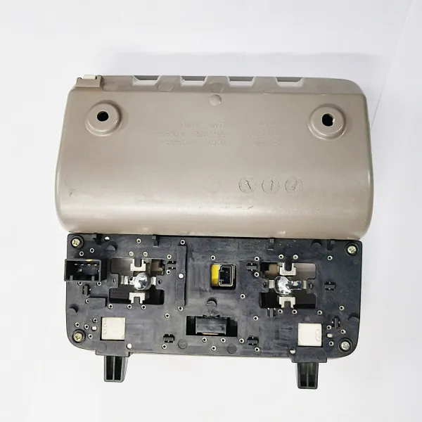 Hyundai Creta 2018-20 OEM Roof Reading Lamp Light - Coffee Hyundai Creta 2018-20 OEM Roof Reading Lamp Light - Coffee