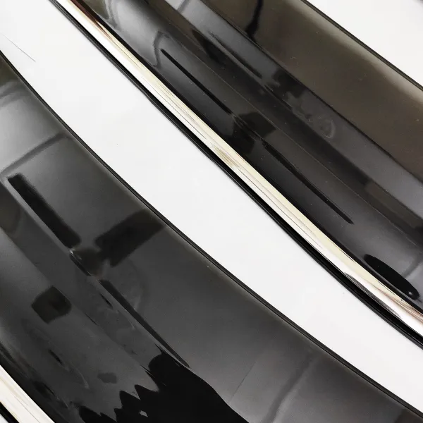 Cnleague Chrome Line Door Visor for Toyota Fortuner 2009-2015 Cnleague Chrome Line Door Visor for Toyota Fortuner 2009-2015