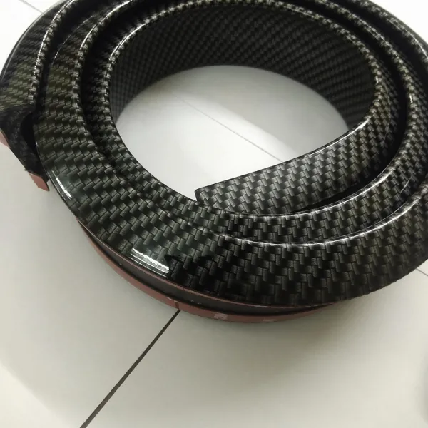 Car Rear Roof/Trunk Spoiler Wing Lip For Sedan Car in Glossy Stylish Carbon Fiber Finish - High Quality Material