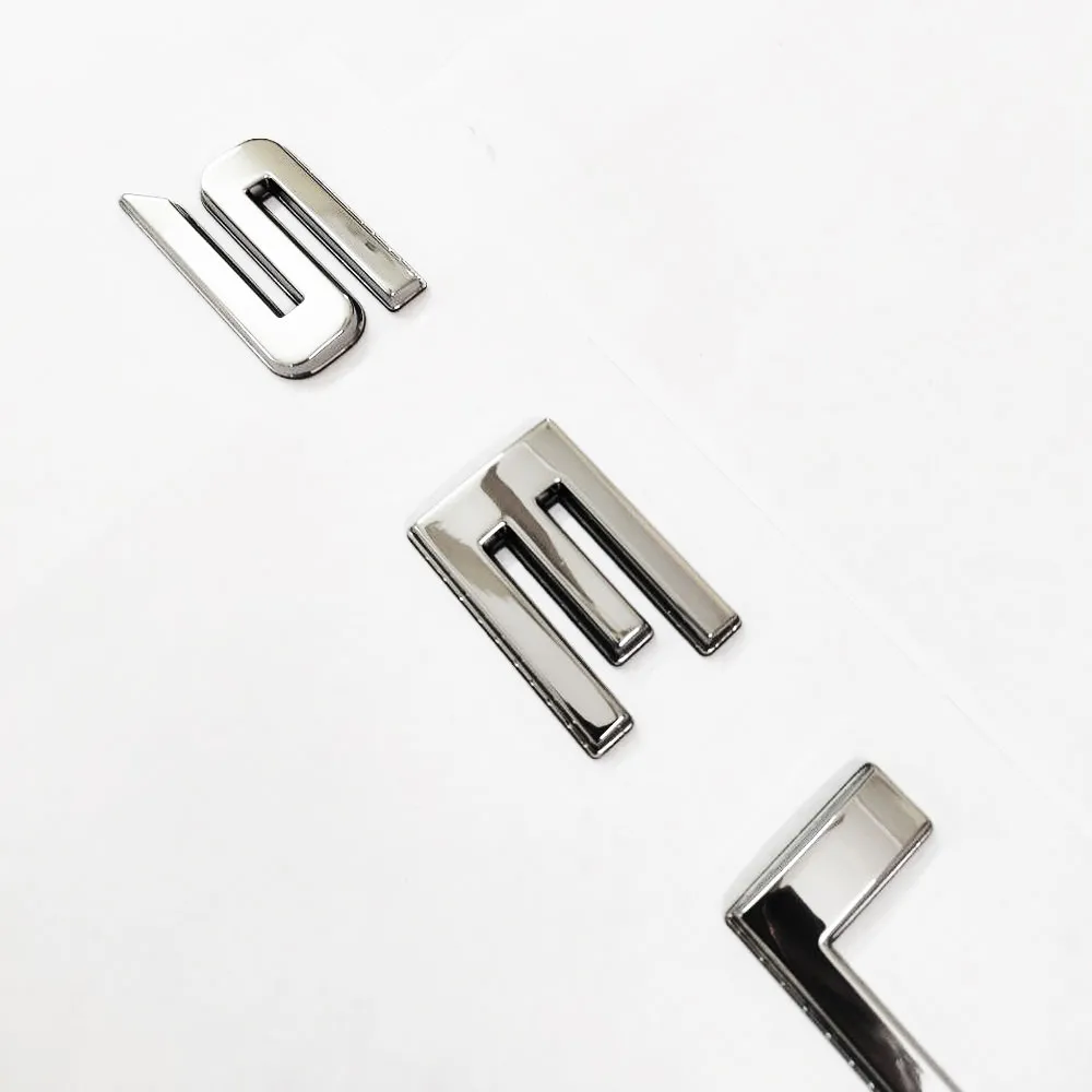 Galio Seltos 3D Chrome Letter