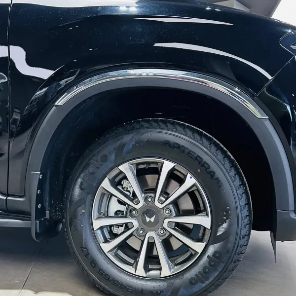 Cnleague Wheel Arch Chrome Garnish for Mahindra Scorpio N