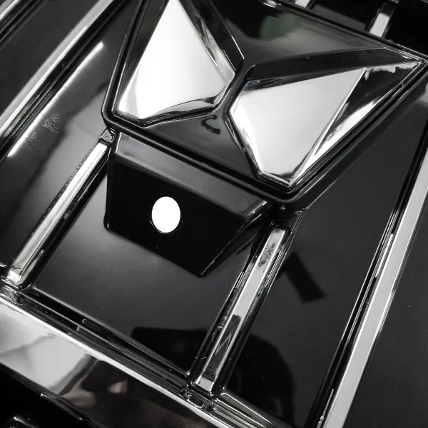 Maybach Style Grill For Mahindra Scorpio N 2022 Onwards Maybach Style Grill For Mahindra Scorpio N 2022 Onwards