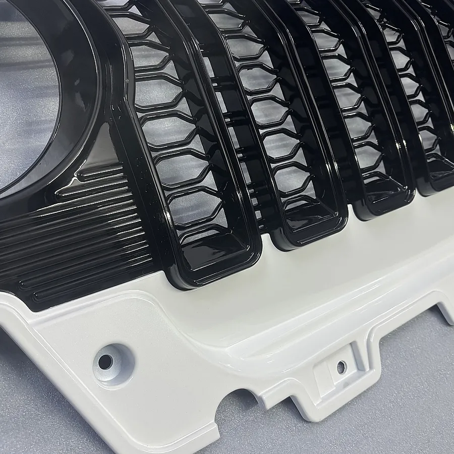 Rubicon Style Grill For Mahindra Thar Roxx 2024 Onwards - Everest White