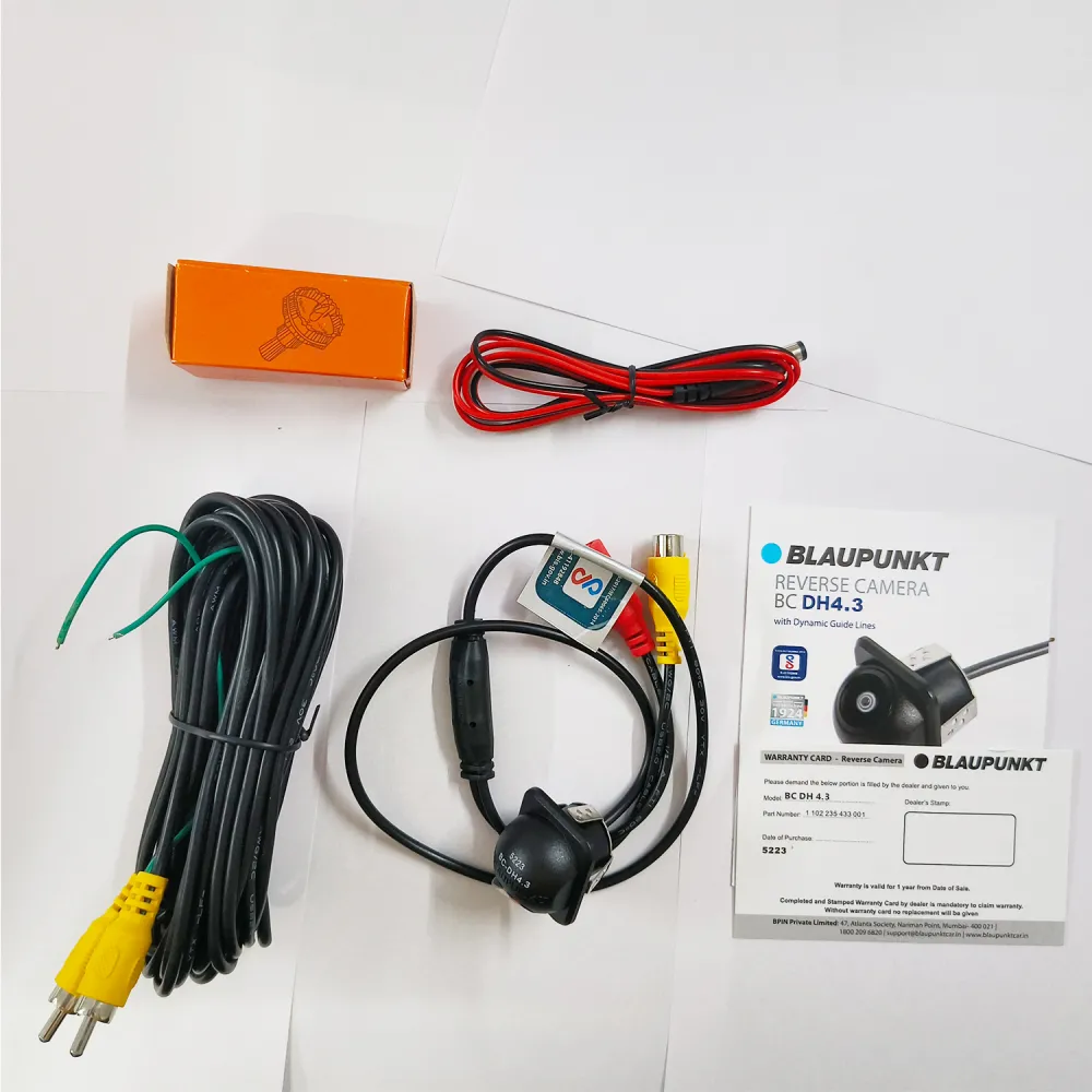 Blaupunkt BC DH4.3 Universal OE Fitment Type Rear Number Plate Camera with Full HD & Dynamic Guidelines