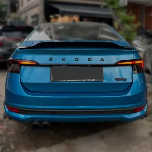 RS Style Duck Spoiler For Skoda Slavia 2022 Onwards - Glossy Black