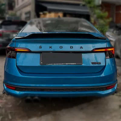 RS Style Duck Spoiler For Skoda Slavia 2022 Onwards - Glossy Black