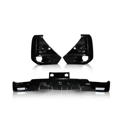 Urban Sports Skirting with DRL for Toyota Hilux 2022 Onwards Urban Sports Skirting with DRL for Toyota Hilux 2022 Onwards