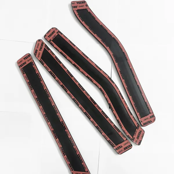 Bumper Corner Protector for Toyota Innova Hycross 2023 Onwards Bumper Corner Protector for Toyota Innova Hycross 2023 Onwards