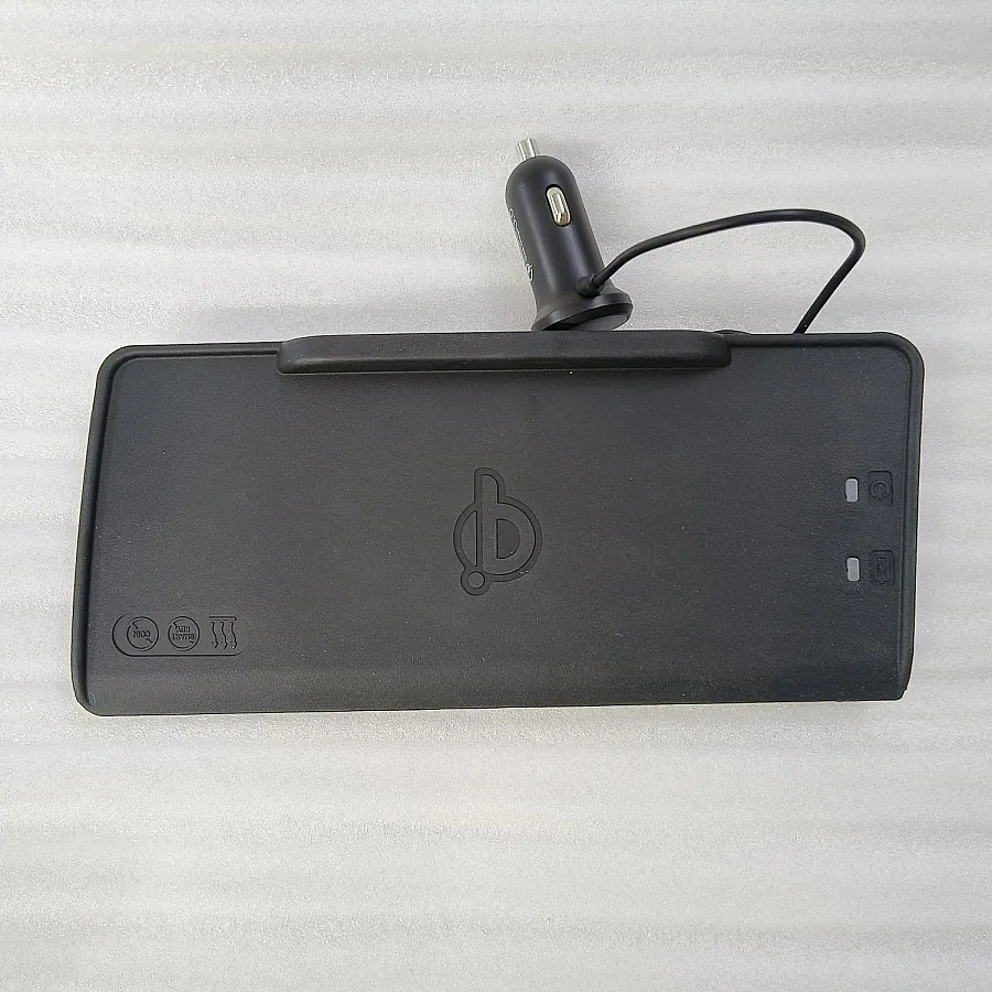 Auto Clover Wireless Charging Pad for Toyota Innova Hycross 2023 Onwards