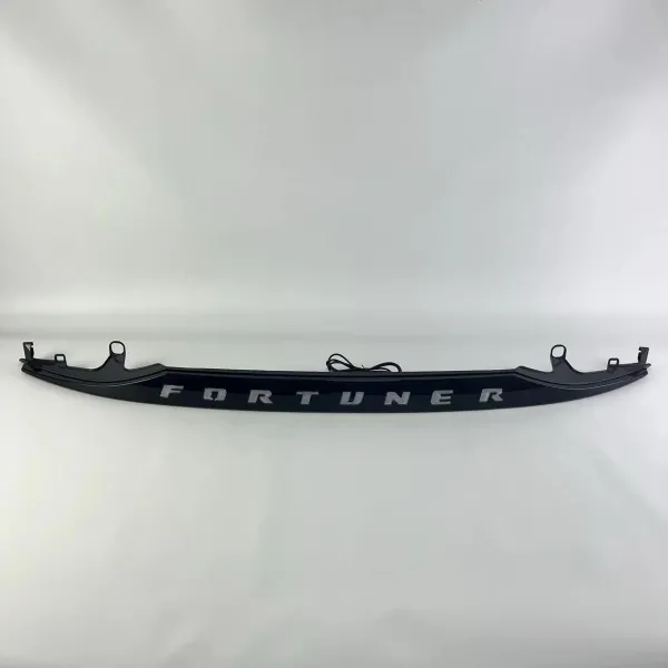 Rear Diggy Light for Toyota Fortuner 2016 Onwards - Glossy Black Rear Diggy Light for Toyota Fortuner 2016 Onwards - Glossy Black